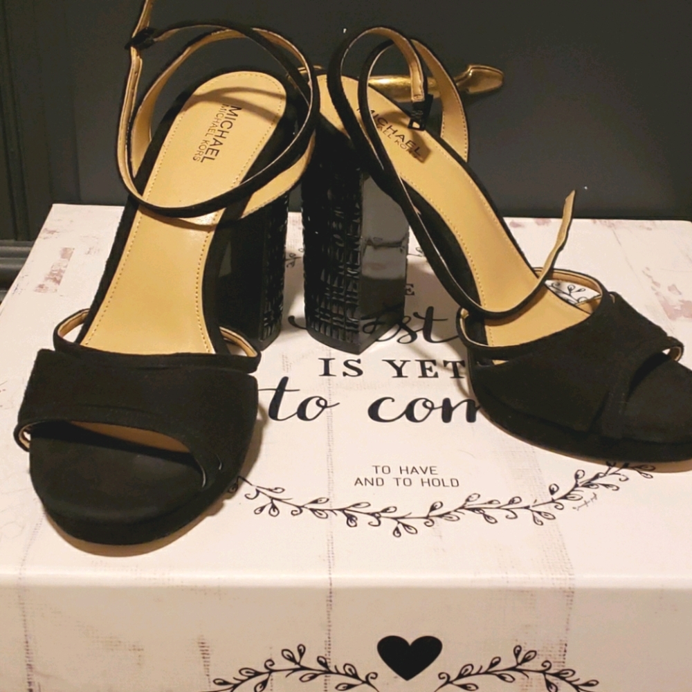 NWOT Michael Kors block heels